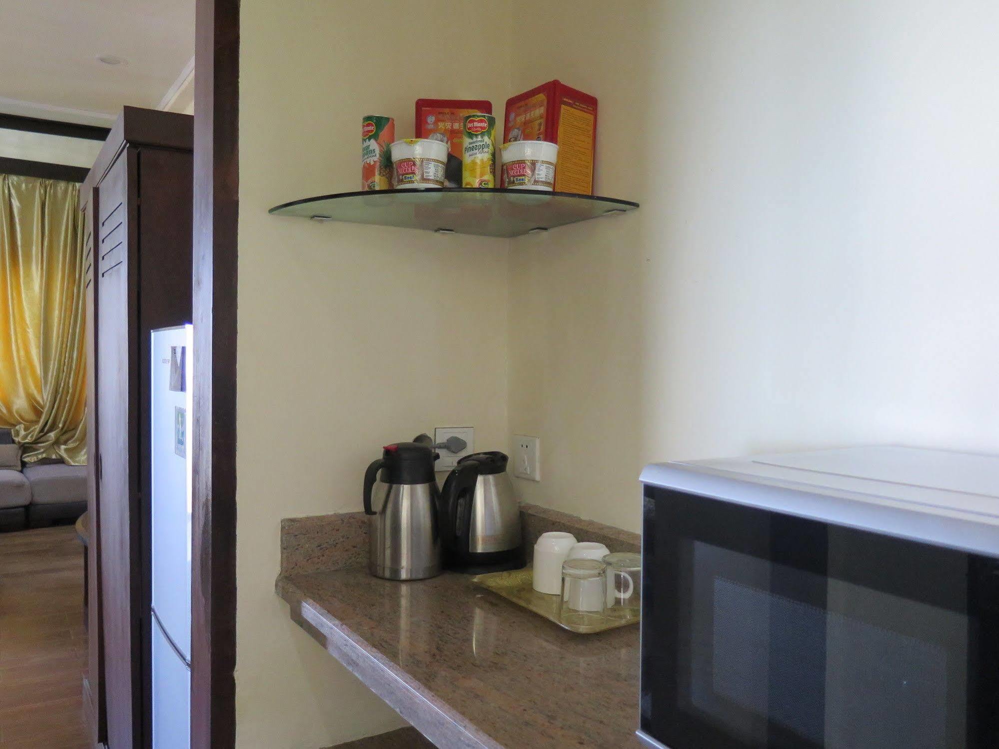 Hotel Essencia Dumaguete City Dış mekan fotoğraf