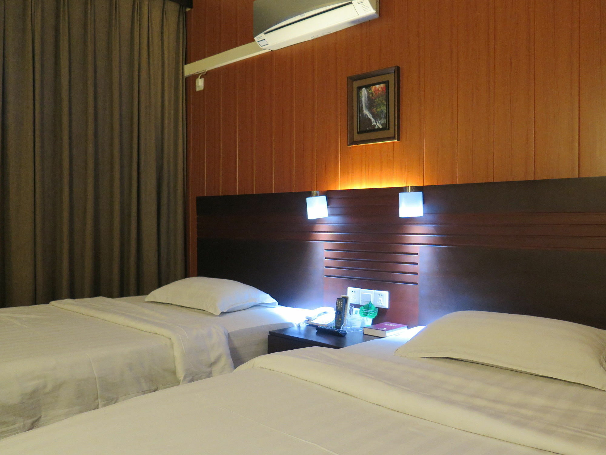 Hotel Essencia Dumaguete City Dış mekan fotoğraf